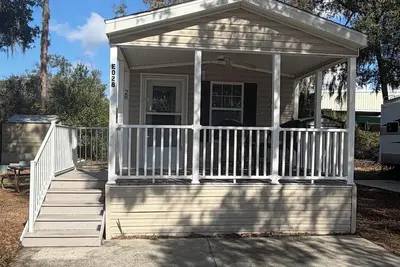 Image de Cozy 1-bedroom cottage close to Tampa attractions