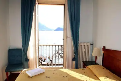 Image de Your lakefront window in Menaggio center