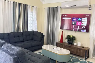 Image de Luxury Retreat at Sorrell Ave