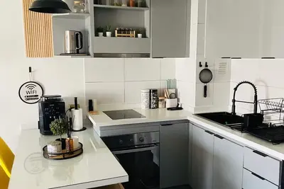 Image de Cozy apartment with independent access! (Excellent connectivity)