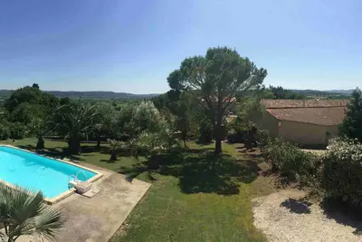 Image de Sud de France \nMaison de Campagne Climatisée\nGrand Jardin - Piscine Privative