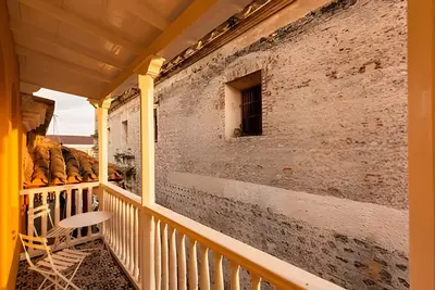 Image de Apt with balcony in the Historic Center - Zaher G