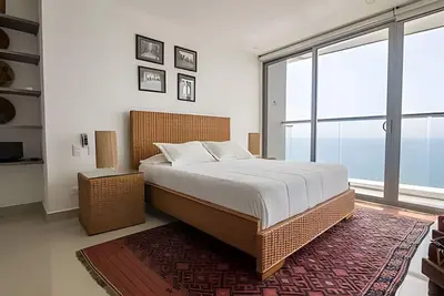 Image de Spectacular 1 Bedroom Apt - 14th Floor Morros City