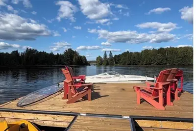 Sully Shores Lakefront Getaway