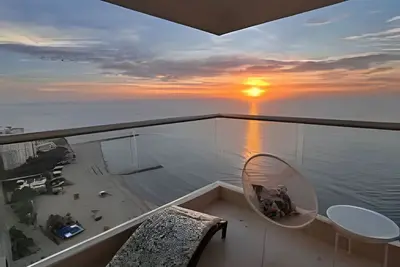 Image de 29th Floor Spectacular Apt in Palmetto Beach