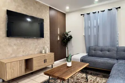 Image de Modern 4br Getaway Minutes from Everything