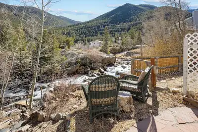 Image de The Sisters’ House