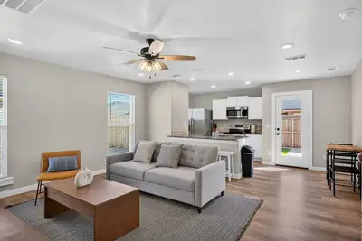 Image de West Texas Home Away From Home 2br/2ba Stay