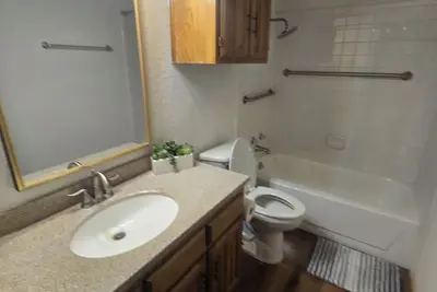 Image de Phenomenal 2-bedroom townhome with Ac in Arlington