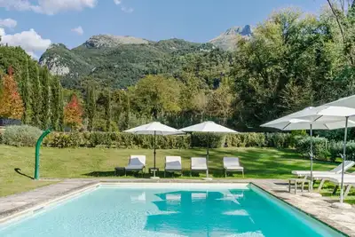 Image de Appartement à Camaiore avec 2 chambres à coucher, 4 couchages