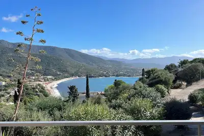 Image de Villa familiale en Corse avec magnifique vue mer et montagne