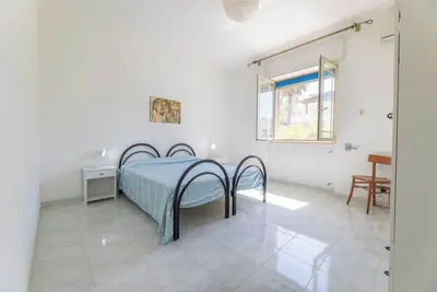 Image de Merveilleuse maison de vacances pour 8 personnes avec climatisation, Tv et patio, près de Gallipoli