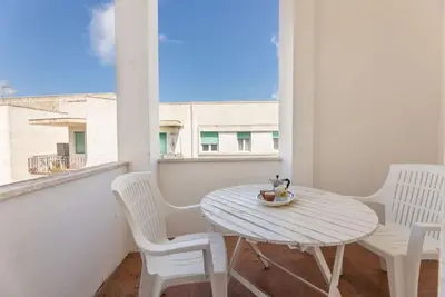 Image de Agréable appartement pour 8 personnes avec Tv et balcon, près de Gallipoli