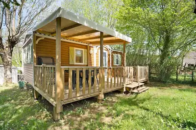 Image de Camping 3★ Périgord Noir – Mobil-home avec piscine, pêche, snack et activités familiales