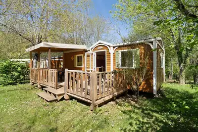 Image de Camping 3★ Périgord Noir – Mobil-home avec piscine, pêche, snack et activités familiales