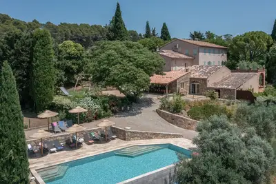 Image de Domaine Val du Soleil &amp;amp;amp;amp;amp;amp;amp;amp;amp;amp;amp;amp;amp;amp;ndash; piscine chauffable, aire de jeux, climatisation, Lorgues