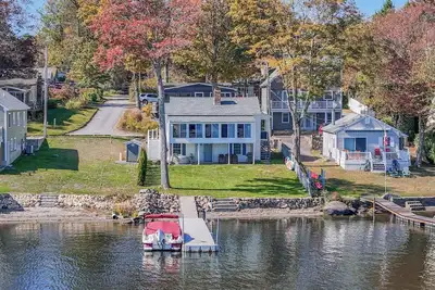 Image de Escape to Bantam Lake. Waterfront!