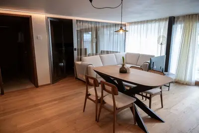 Image de 2 Bedrooms Apartment Lower Ground Floor