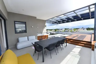 Image de Mont Choisy La Reserve by Pam Golding