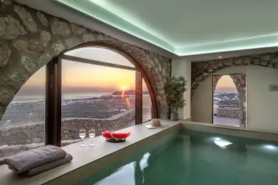 Image de Villa - Sleeps 5 - Private Heated Pool-Parking