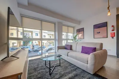 Image de Kuya Suite No. 1 / Central / Terrace