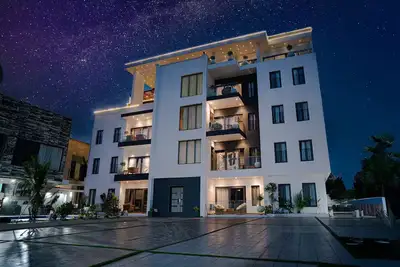 Image de Premier plush apartment 5