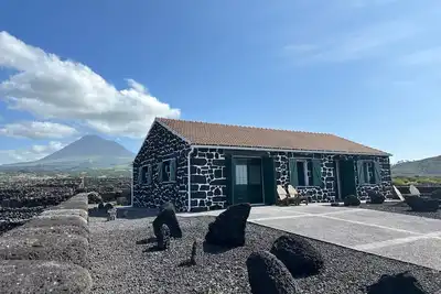 Image de Pico Island Villas 22 - Ocean Front & Unesco Heritage Century-Old Grapevines