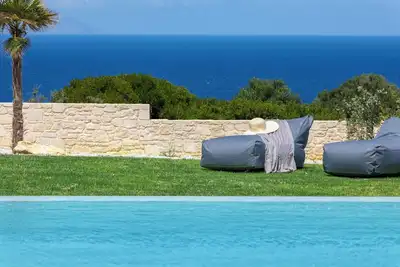 Image de Luxurious Villa Rocca Blanco 2