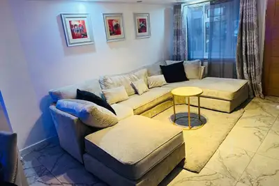 Image de 2 Luxury bedroom Stylish Home, close  to City stadium and Co-op live arena.