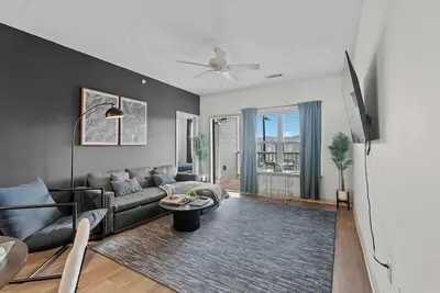 Image de 3br | King Bed | Luxe Amenities | Steele Creek