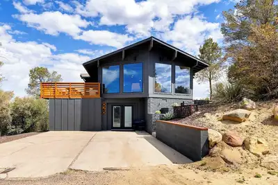 Image de The Sanctuary at Prescott Heights • Hot Tub • Gym