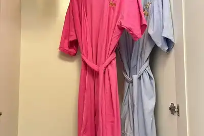 Image de 12flr 1 Br Condo Unit with Balcony - Pool View near Moa, Pasay City