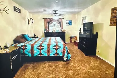 Image de Marvelous 4-bedroom house with Ac in charming Liberty