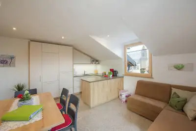 Image de Bright vacation apartment with terrace for a relaxing vacation with mountain views included