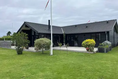 Image de New holiday home close to the beach