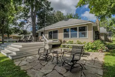 Image de Comfortable Home on Lake Leelanau - Four Feathers