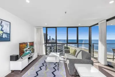 Image de High-rise Oceanfront 1br Apartment in Surfers