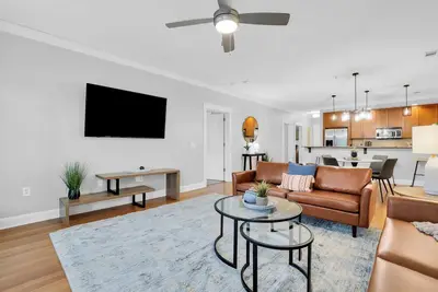 Image de 2bdr in South Historic District | The Juliette