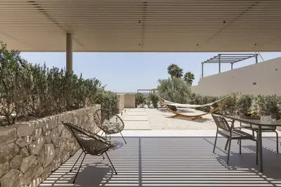 Image de Cala Theresia, Iris - Sea front apartment