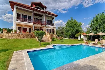 Image de Dalyan da Özel Havuzlu Büyük Bahçeli Müstakil Villa