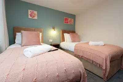Image de Cozy Property, Sleeps 8, Large Driveway and large Garden