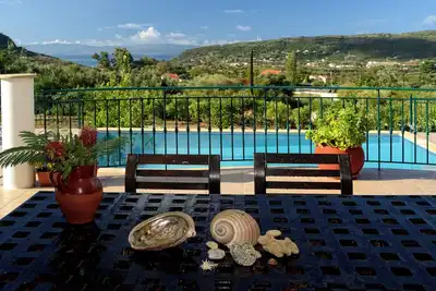 Image de Private Villa, 3 bedrooms/2 bathrooms in Katelios. Pool, gardens, Bbq