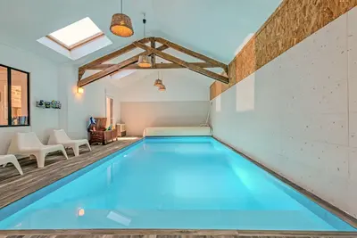 Image de Maison de vacances « Kerlonie Votre Havre Familial » avec terrasse privée, Wi-Fi et climatisation