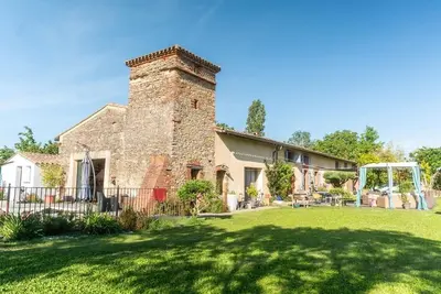 Image de Pigeonnier de charme · Piscine chauffée · Hammam ·. 6 pers