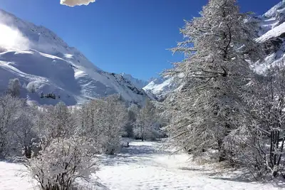 Image de Maison au cœur des montagnes chaleureuse, 4ch