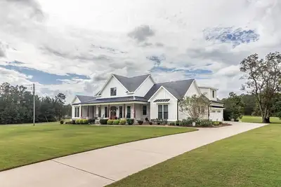 Image de Masters-Ready Private Retreat, 2. 5 Acres