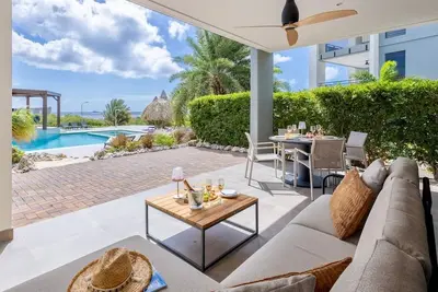 Image de Apartment - Holland House Cape Marie 1401