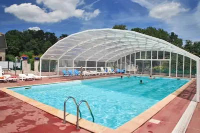 Image de ZEcamping 3 étoiles piscine chauffée animations fitness locatif Bbq