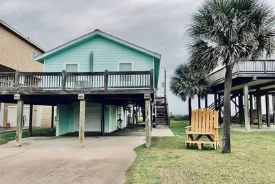 Bailey Beach House – Beach Views