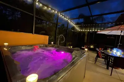 Image de #2725 Stunning Lakefront Private Spa Disney Universal